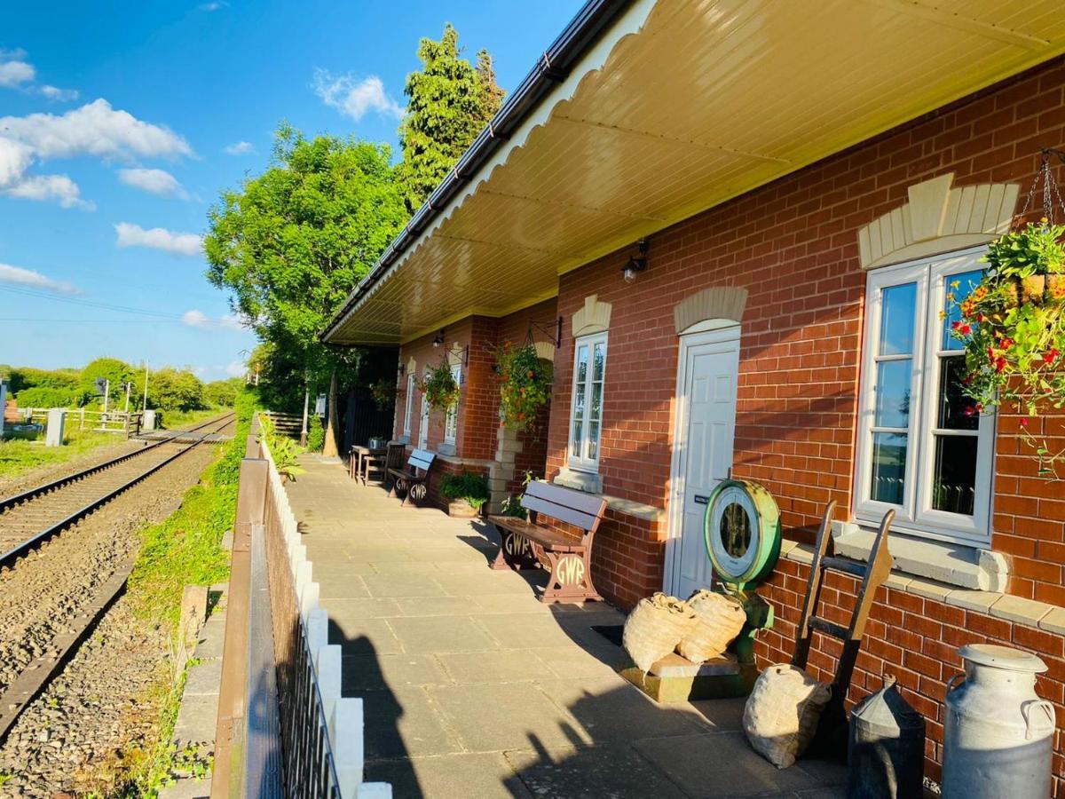The Booking Office, Stoke Edith Station Hereford Esterno foto